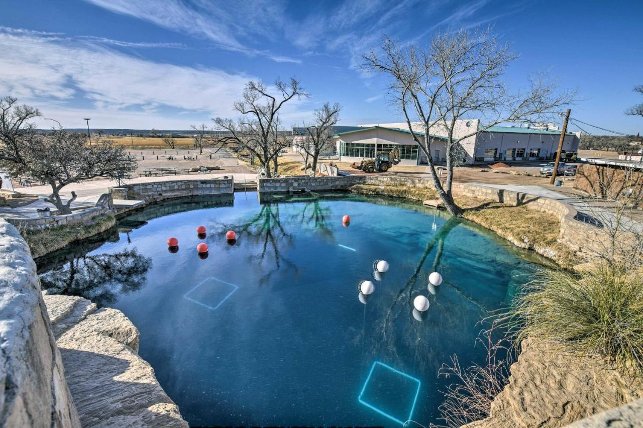 Charming Santa Rosa Home With Mountain Views And Porch מראה חיצוני תמונה